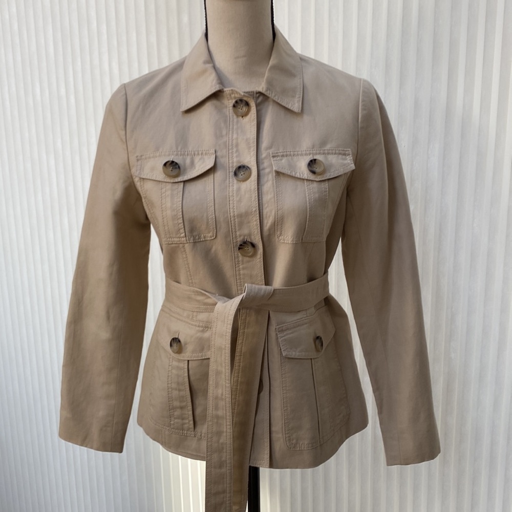 Ann Taylor safari jacket beige 4 petite